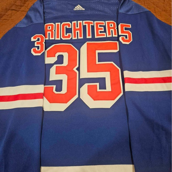 Richter 35 Rangers Jersey - Picture 2 of 5